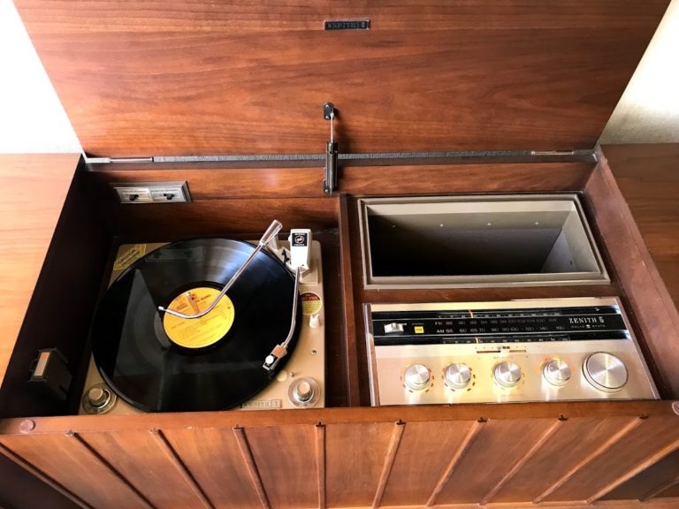 Vintage Console Stereo Stereo Lab Sales and Service